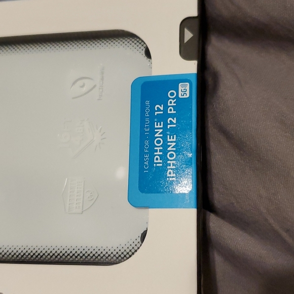 Speck Presidio 2 Armor Cloud iPhone 12 iPhone 12 PRO Case; white case - Picture 2 of 4
